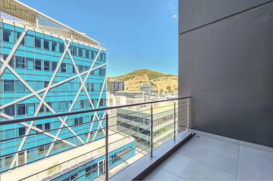 1 Bedroom Property for Sale in Cape Town City Centre Western Cape
